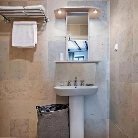 Apartmán Antique Oscar Iii *