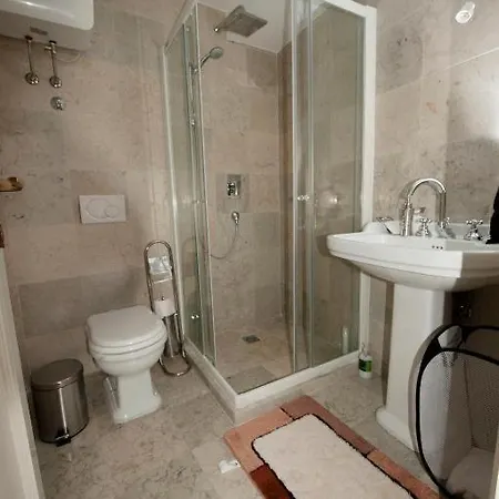 Apartmán Antique Oscar Iii